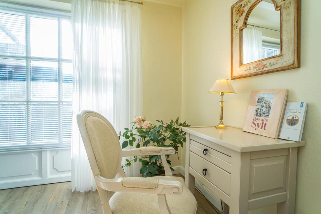 Schallers Hues 5 - Bungalow Sylt ภายนอก รูปภาพ